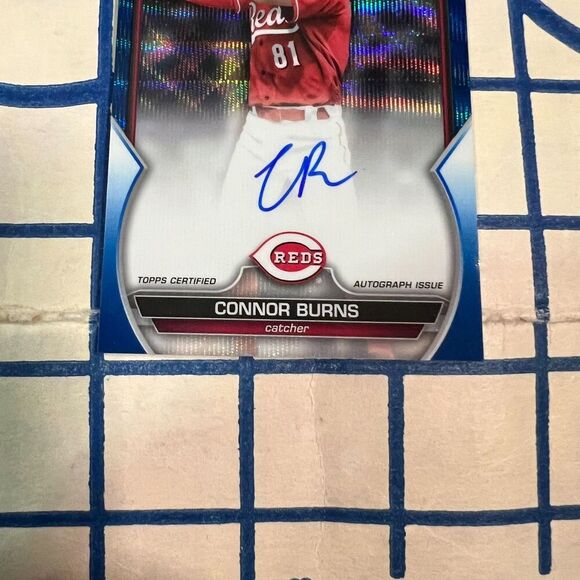 2023 Bowman Draft - Chrome Prospect Autographs Connor Burns #CDA-CB Blue Wave - Picture 4 of 8